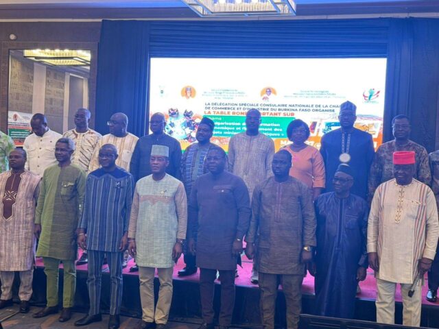 Une table ronde pour renforcer les investissements nationaux dans les secteurs miniers et énergétiques