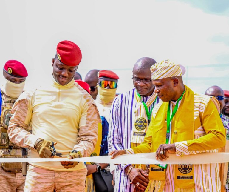 Le Burkina Faso inaugure sa première raffinerie d&rsquo;or